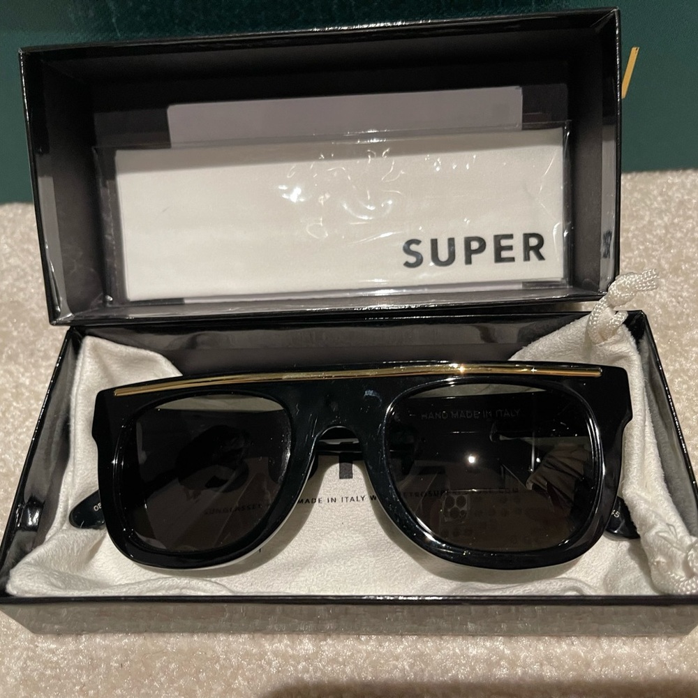 Super Black Flat Top Gold Bar Sunglasses